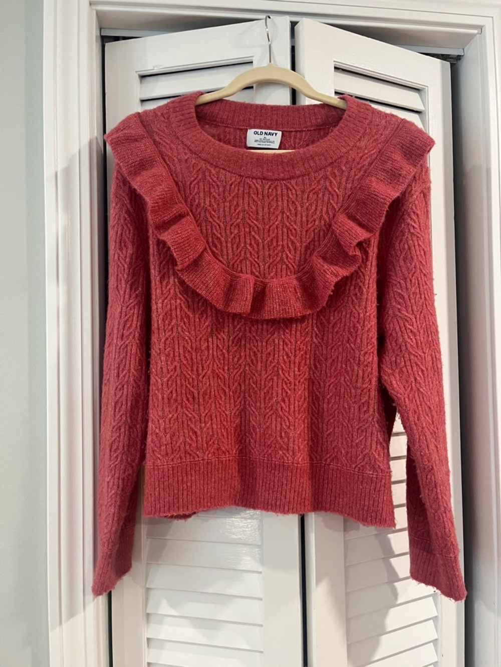 Old Navy Women's Ruffled Cable Knit Sweater - Rose Pink